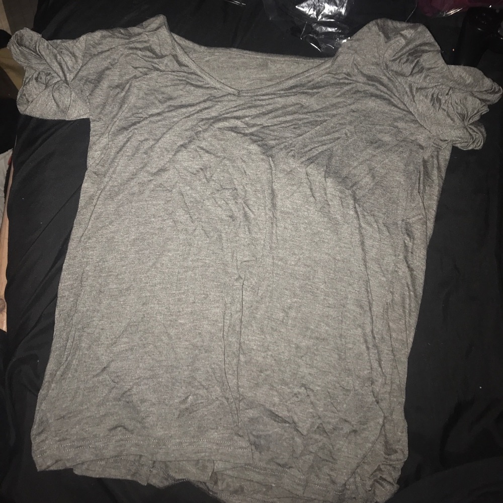 Grey Shortsleeve shirt